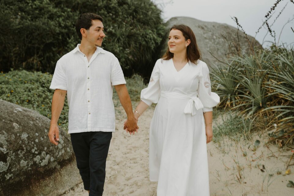JHULY E FABRICIO - CASAMENTO CIVIL + ENSAIO NA PRAIA BRAVA DE GUARATUBA PR
