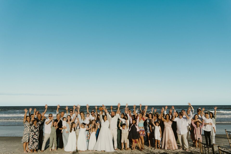 YASMIN E ADEMIR - CASAMENTO NA PRAIA DO COROADOS DE GUARATUBA PR